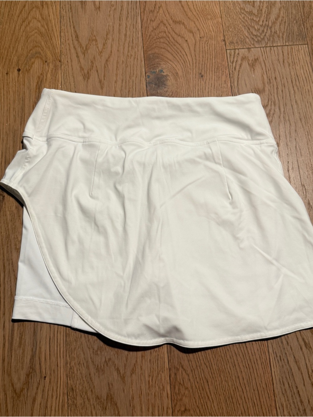 Lululemon Tennis Skort with Pocket - Size 6 - Picture 2 of 5